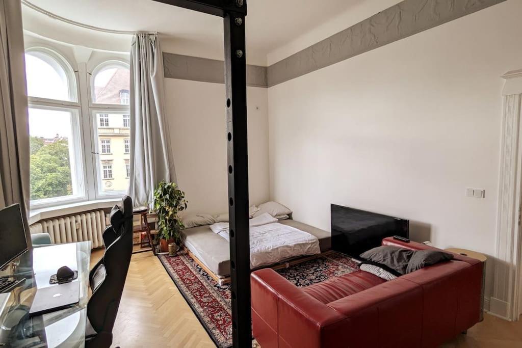 Modern Meets Classic - Near Volkspark Schoeneberg Appartamento *